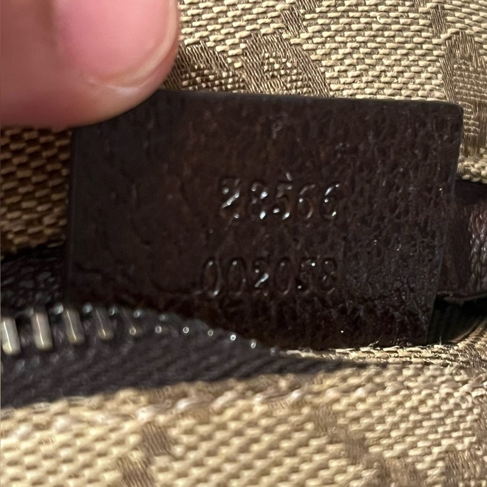 ▪️GUCCI▪️GG Canvas Monogram Waist Bag - Picture 10 of 11